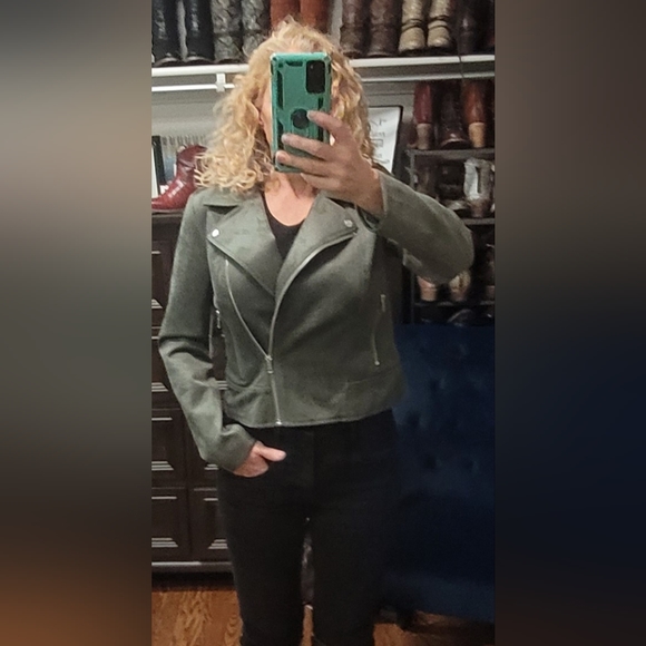 BB Dakota by Steve Madden Ladies Suede Moto Jacket Olive - Picture 3 of 10